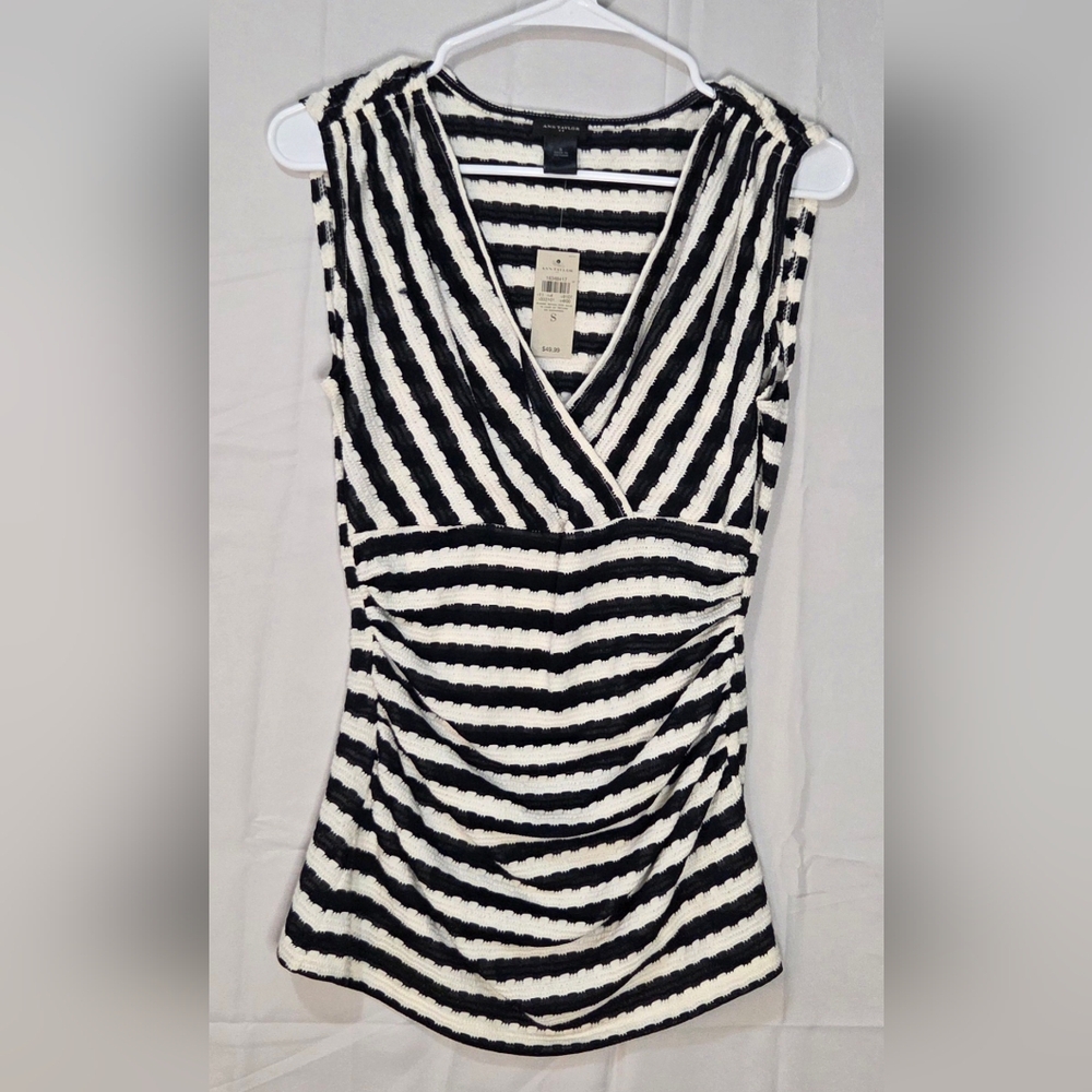 Ann Taylor Black White Striped Textured Wrap Top Small Chic Stretch Blouse - Picture 3 of 6